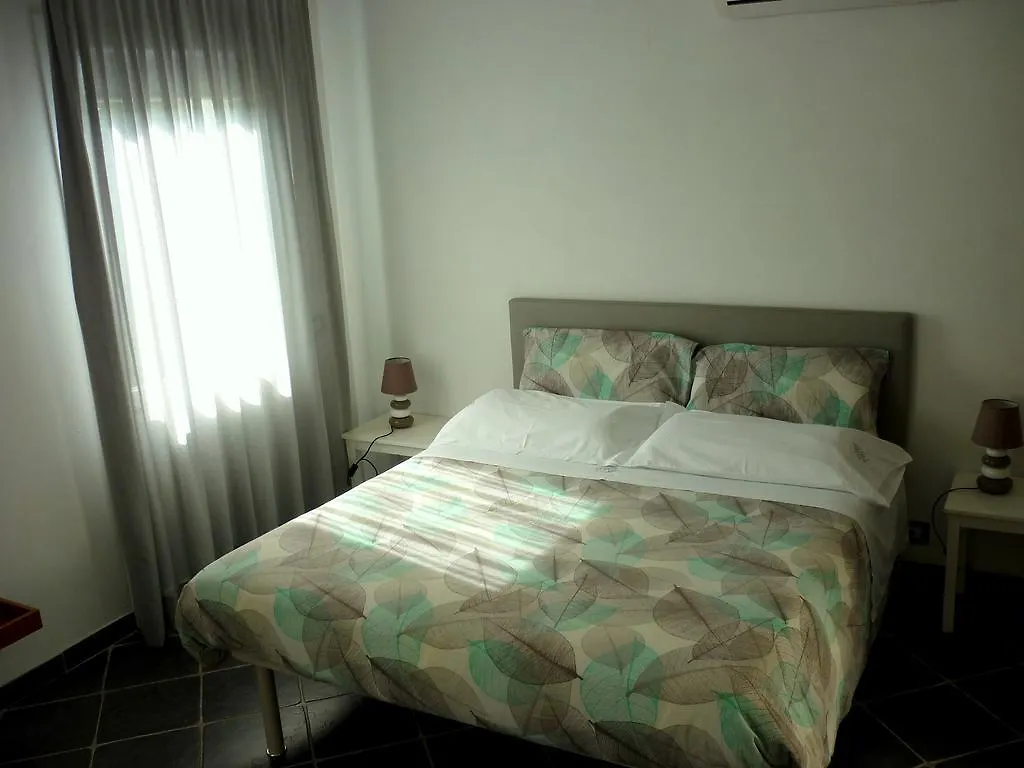 Costa Morroni Aparthotel Levanto