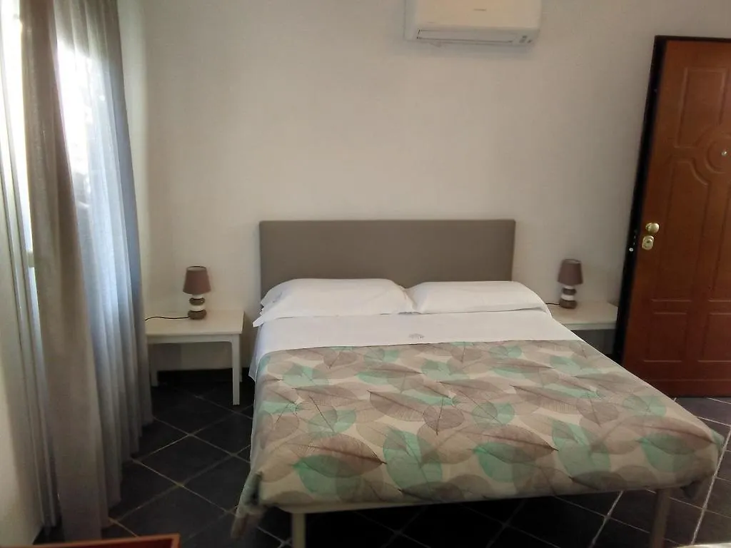 Costa Morroni Aparthotel Levanto