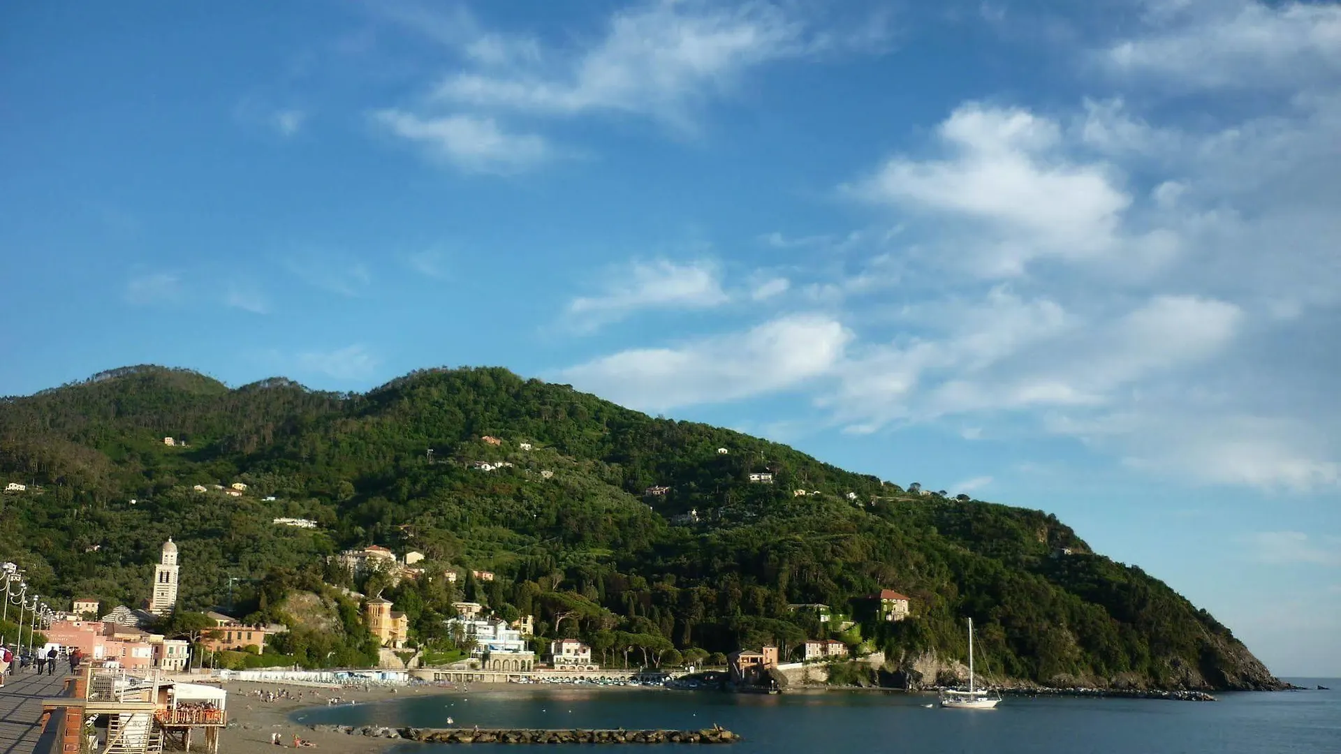Costa Morroni Aparthotel Levanto